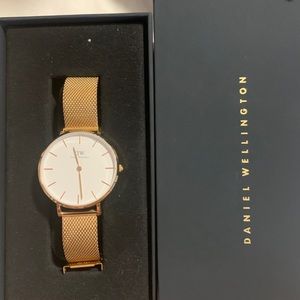 Daniel Wellington Petite Melrose